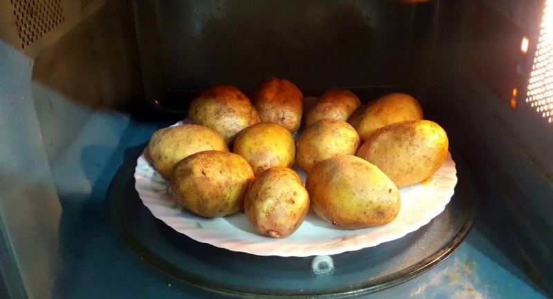 23 лайфхака, с которыми ты приготовишь картофель в 5 раз вкуснее! Лучше не пренебрегай ими.