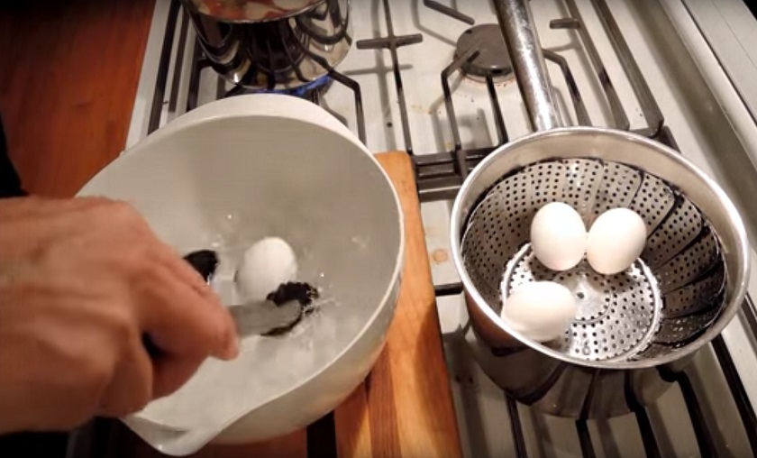Как лучше варить яйца